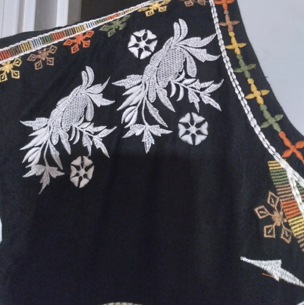 Women's Colorful Embroidered Boho Tunic Top Dress compare to Johnny Was Sz L - Picture 3 of 6